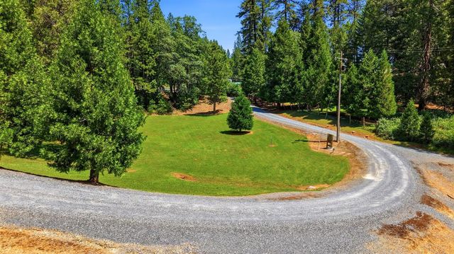 6000 Spanish Dry Diggins Rd, Georgetown, CA 95634
