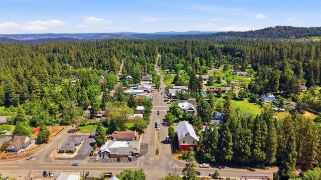 6000 Spanish Dry Diggins Rd, Georgetown, CA 95634