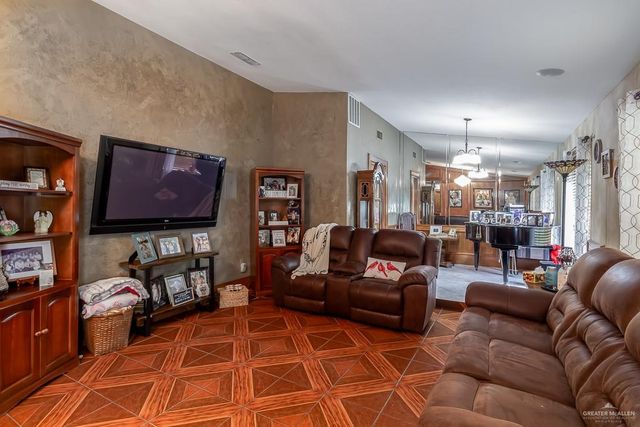 1620 Dulcinea Street, Edinburg, TX 78539