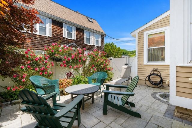 168 State St 168, Newburyport, MA 01950