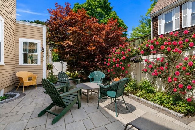 168 State St 168, Newburyport, MA 01950