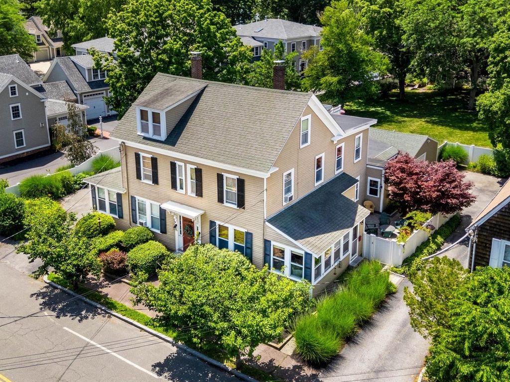 168 State St 168, Newburyport, MA 01950