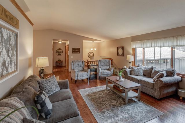 16869 Blakeman Road, Brainerd, MN 56401