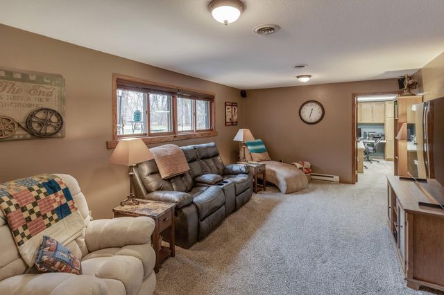 16869 Blakeman Road, Brainerd, MN 56401