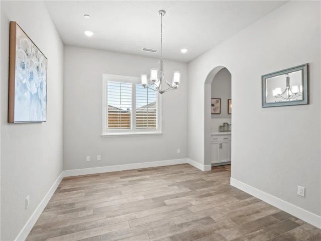 1734 N Park, Clovis, CA 93619