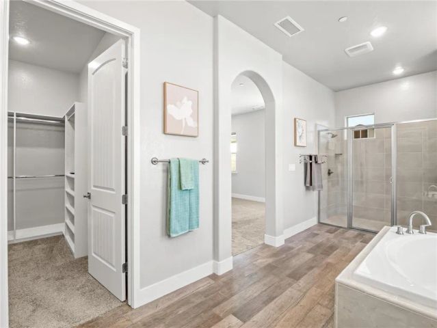 1734 N Park, Clovis, CA 93619