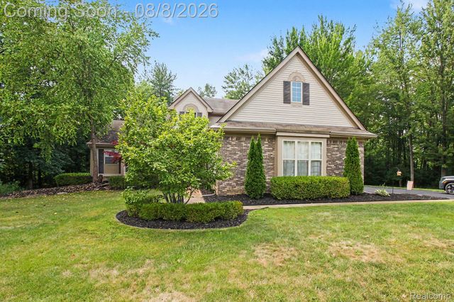 930 Chemung Forest Drive, Genoa Township, MI 48843