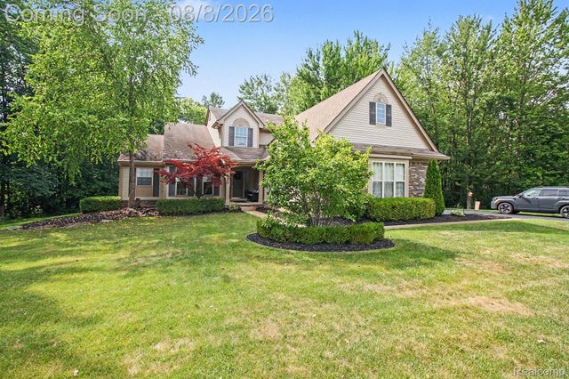 930 Chemung Forest Drive, Genoa Township, MI 48843