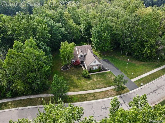 930 Chemung Forest Drive, Genoa Township, MI 48843