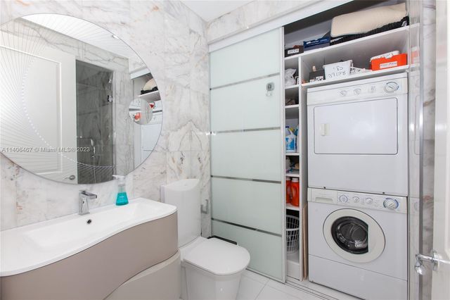 6000 Island Blvd 104, Aventura, FL 33160