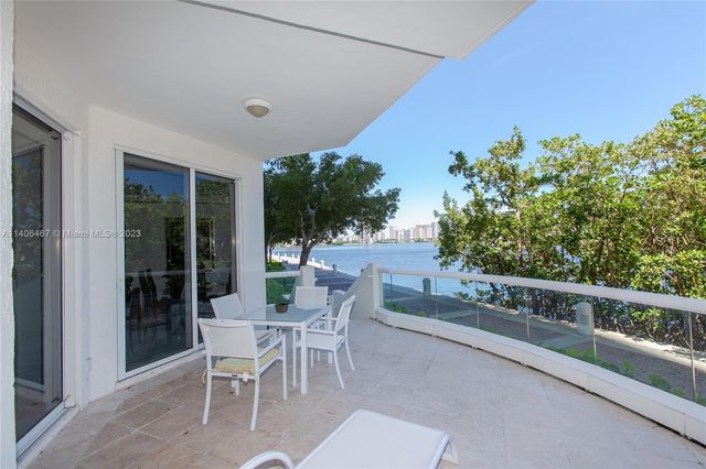 6000 Island Blvd 104, Aventura, FL 33160