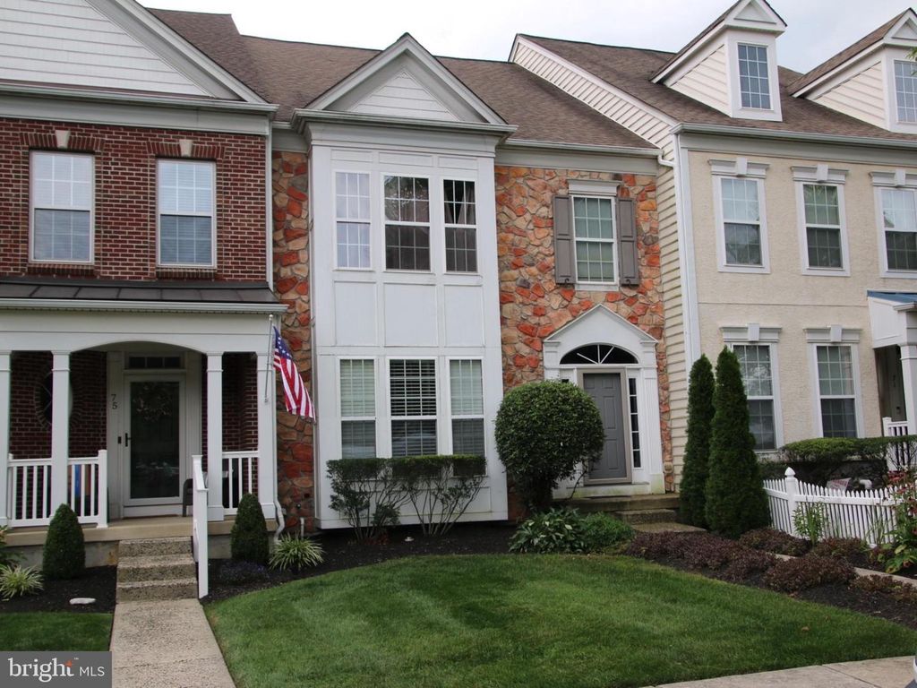 73 WILLIAMS DR, FOUNTAINVILLE, PA 18923 — exterior