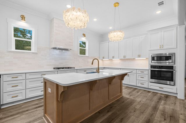 108 Meigs Drive, Shalimar, FL 32579