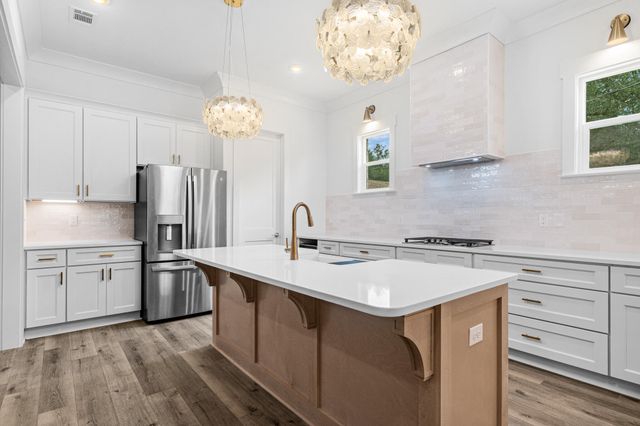 108 Meigs Drive, Shalimar, FL 32579