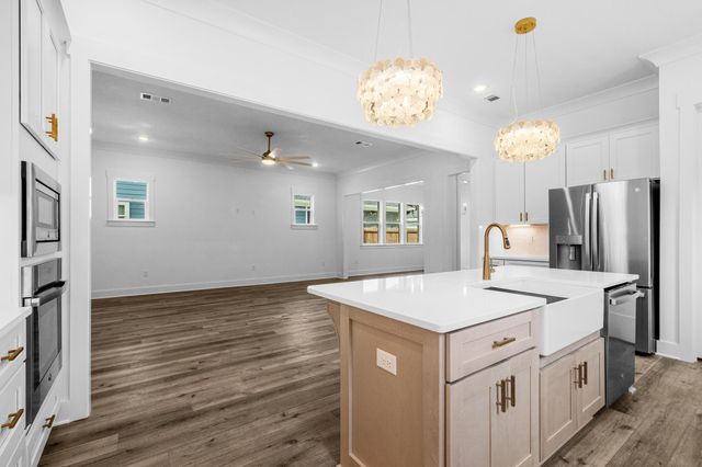 108 Meigs Drive, Shalimar, FL 32579