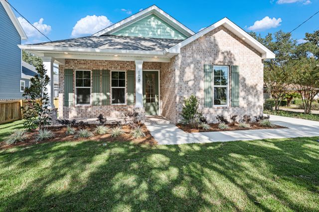 108 Meigs Drive, Shalimar, FL 32579