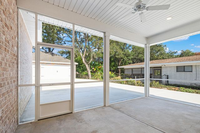 108 Meigs Drive, Shalimar, FL 32579