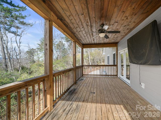 111 Wipprecht Drive, Spruce Pine, NC 28777