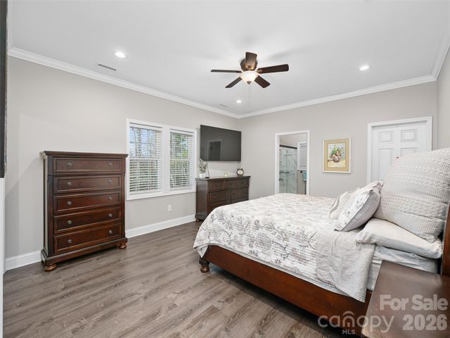 111 Wipprecht Drive, Spruce Pine, NC 28777