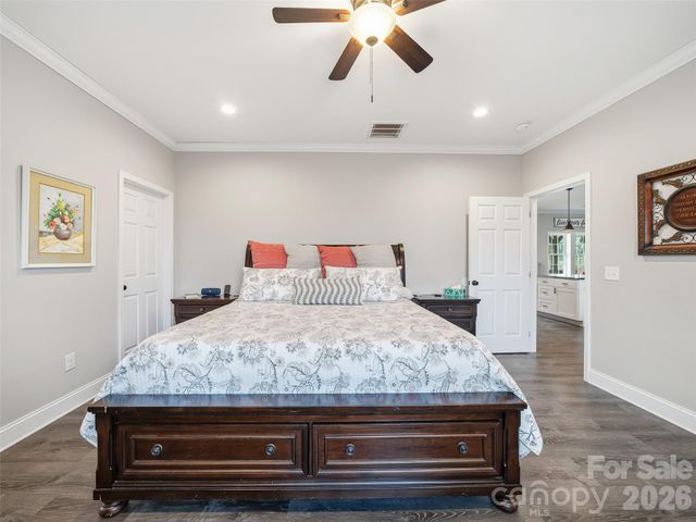 111 Wipprecht Drive, Spruce Pine, NC 28777