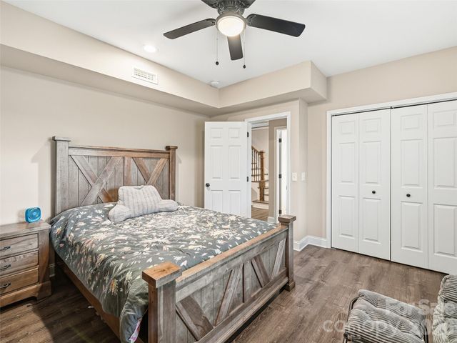 111 Wipprecht Drive, Spruce Pine, NC 28777