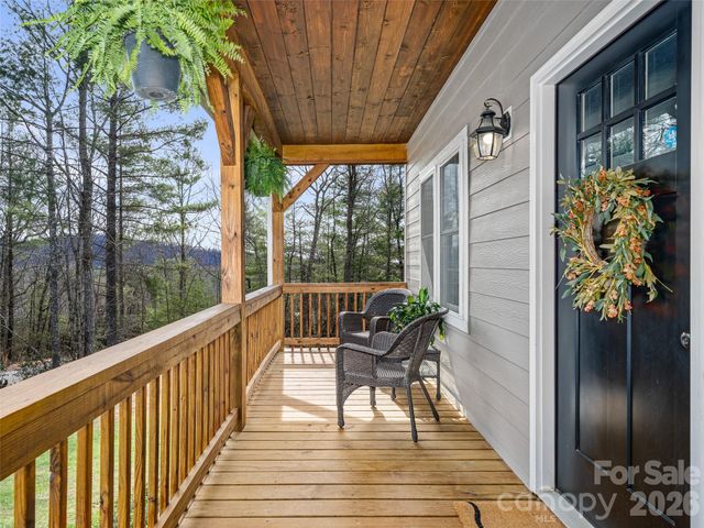 111 Wipprecht Drive, Spruce Pine, NC 28777