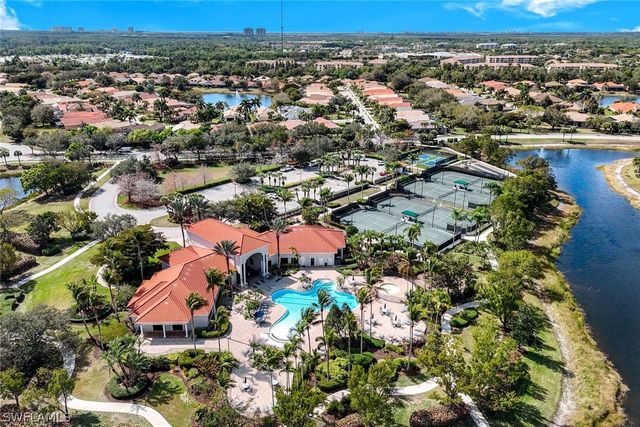 19513 Caladesi DR, Estero, FL 33967