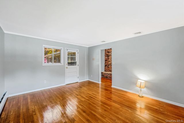 23 Princeton Drive, Dix Hills, NY 11746