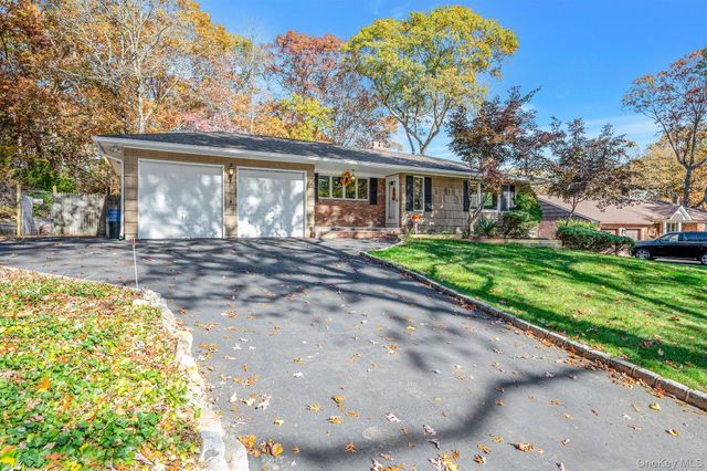 23 Princeton Drive, Dix Hills, NY 11746