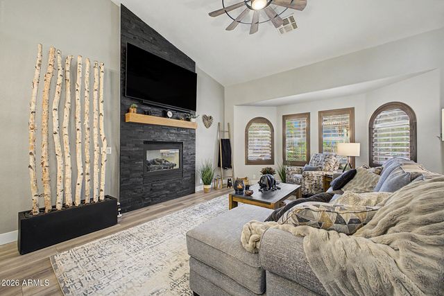 5483 W MELINDA Lane, Glendale, AZ 85308