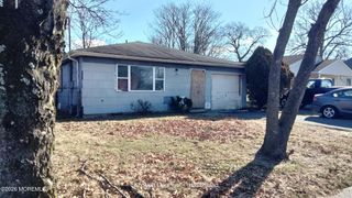 137 Dr Martin Luther King Drive lakewood, Lakewood, NJ 08701