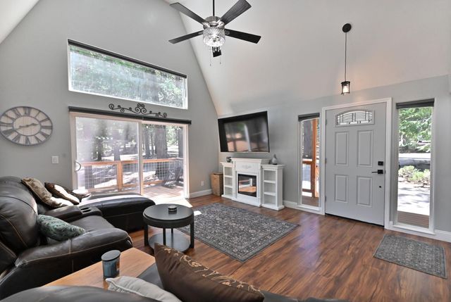 26476 Spring Rd, Pioneer, CA 95666