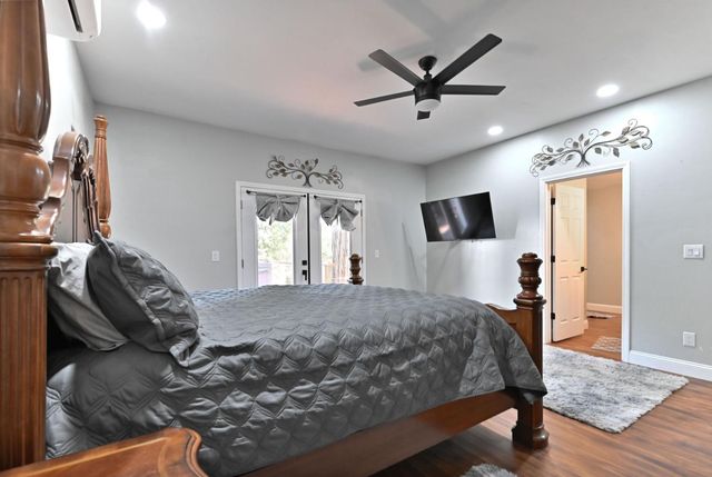 26476 Spring Rd, Pioneer, CA 95666