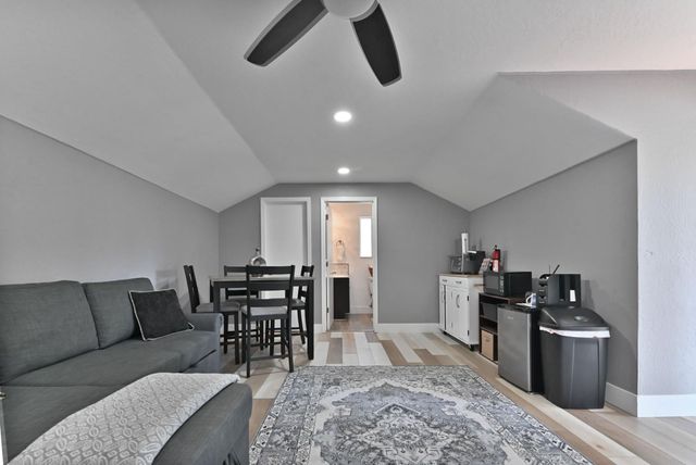 26476 Spring Rd, Pioneer, CA 95666