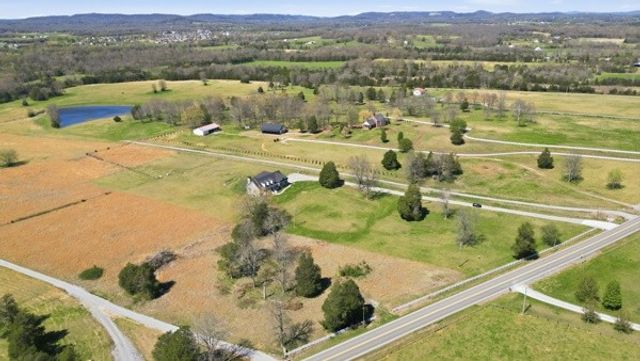 4740 Eagleville Pike, Chapel Hill, TN 37034