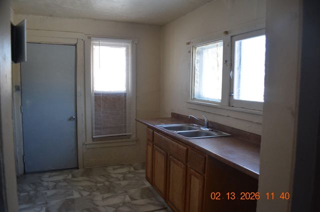 520 Broadway, Benton Harbor City, MI 49022