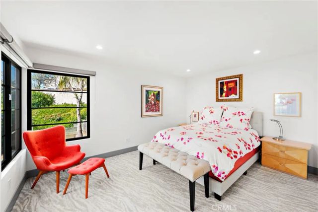 17 Monaco 12, Newport Beach, CA 92660