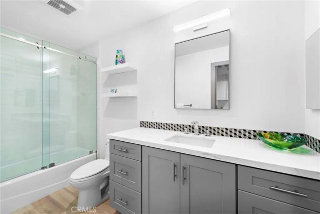 17 Monaco 12, Newport Beach, CA 92660