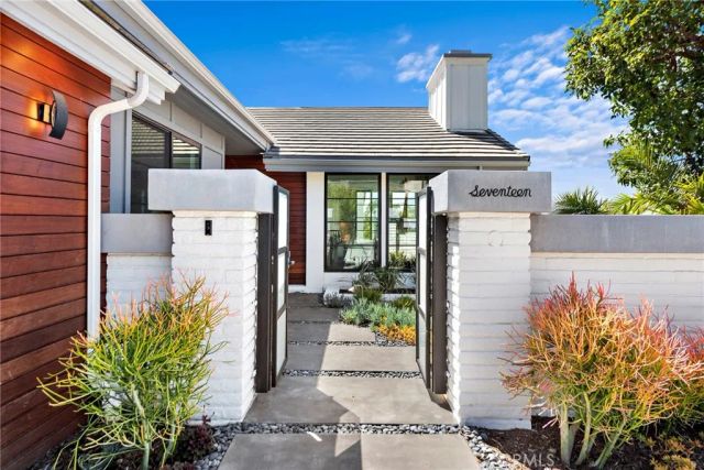 17 Monaco 12, Newport Beach, CA 92660