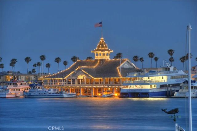 17 Monaco 12, Newport Beach, CA 92660
