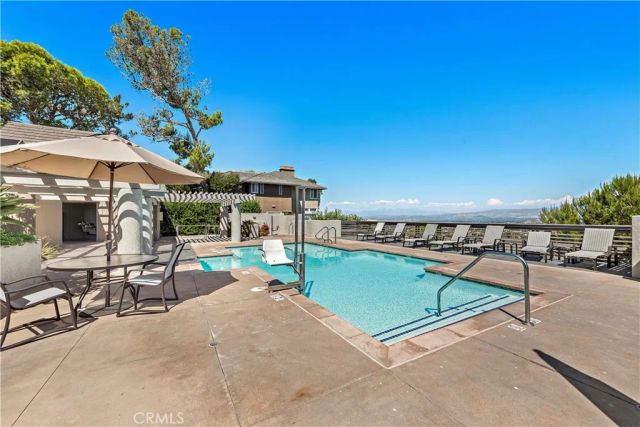 17 Monaco 12, Newport Beach, CA 92660