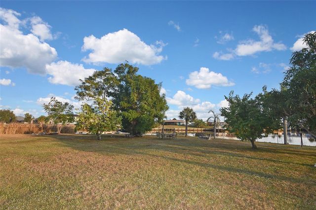 6067 MERRIL STREET, North Port, FL 34287