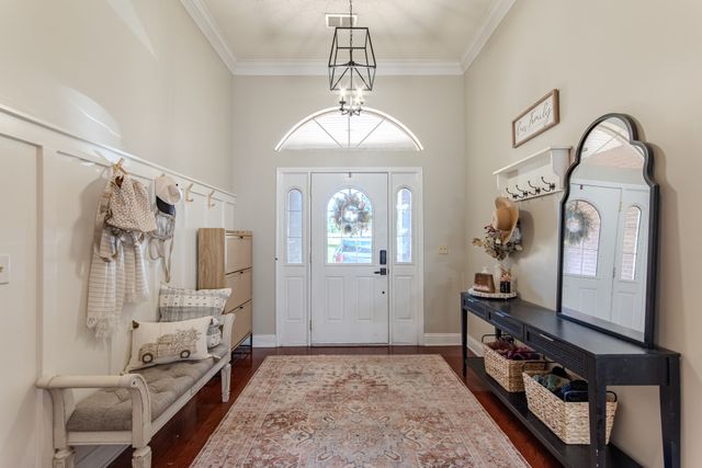 915 Clifftview Rd, Bolivar, TN 38008