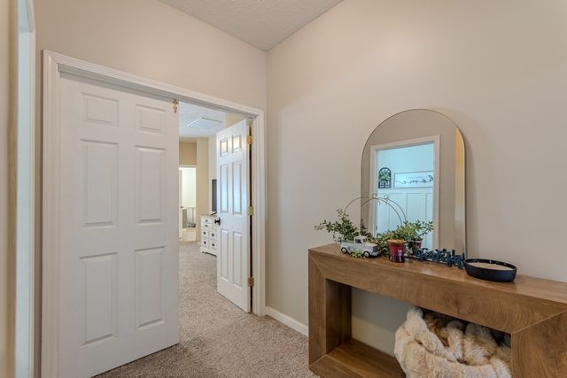 915 Clifftview Rd, Bolivar, TN 38008