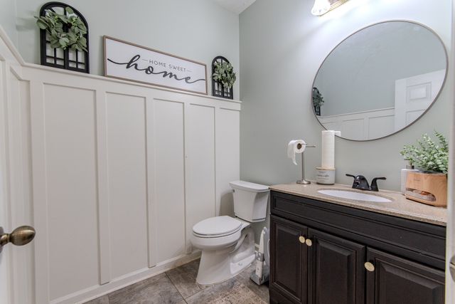 915 Clifftview Rd, Bolivar, TN 38008