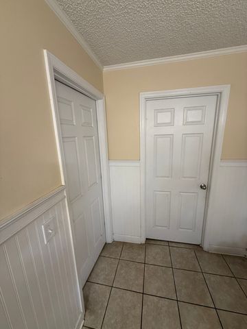 353 Golf Club Rd, Mcminnville, TN 37110