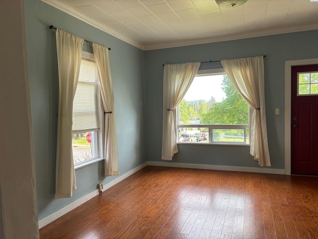 130 E Mohr, Palouse, WA 99161