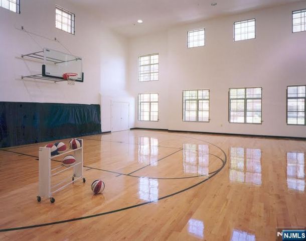 24 Ave At Port Imperial 304, West New York, NJ 07093