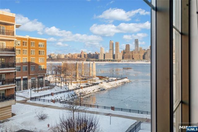 24 Ave At Port Imperial 304, West New York, NJ 07093