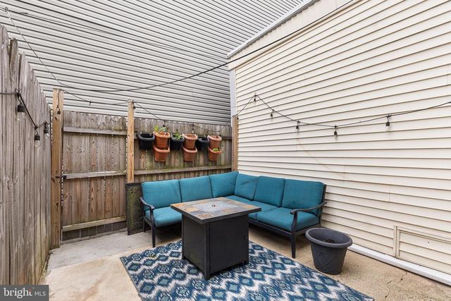 2625 SEPVIVA ST, Philadelphia, PA 19125
